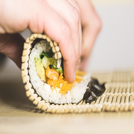 Preparation of sushi